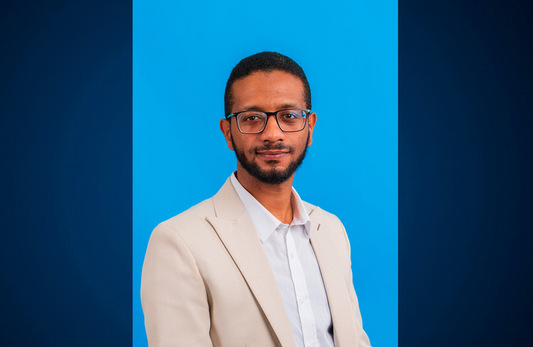 Outstanding+Islander+Graduate+